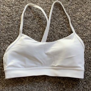 Lululemon Flow Y Bra Nulu